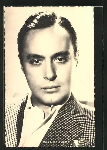 AK Schauspieler Charles Boyer mit ernstem Blick