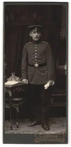 Fotografie Liebenow, Plauen, Portrait Soldat in Uniform