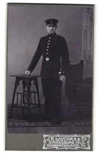 Fotografie J. K. Lischka & Co., Strassburg i/Els., Portrait Soldat in Uniform