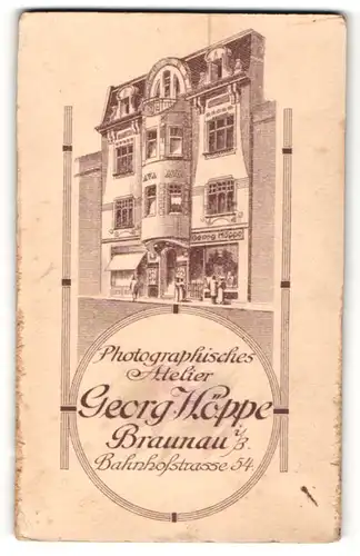 Fotografie Georg Höppe, Braunau i/B, rückseitige Ansicht Braunau i/B, Atelier Bahnhofstr. 54, vorderseitig Portrait