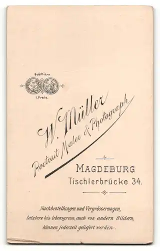 Fotografie W. Müller, Magdeburg, Junges bürgerliches Paar