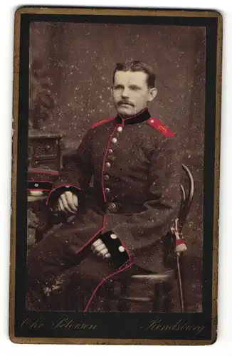 Fotografie Chr. Petersen, Rendsburg, Deutscher Soldat in Uniform Rgt. 9