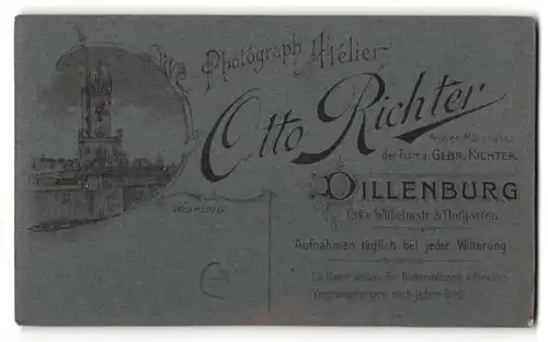 Fotografie Otto Richter, Dillenburg, Ansicht Dillenburg, Partie am Kirchturm