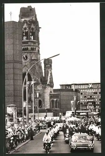 Fotografie Fotograf unbekannt, Ansicht Berlin, US-President Kennedy am Breitscheidplatz