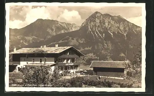 AK Langenwang vor Oberstdorf, Blick aufs Hotel Cafe und Pension Jägersberg mit Bergpanorama