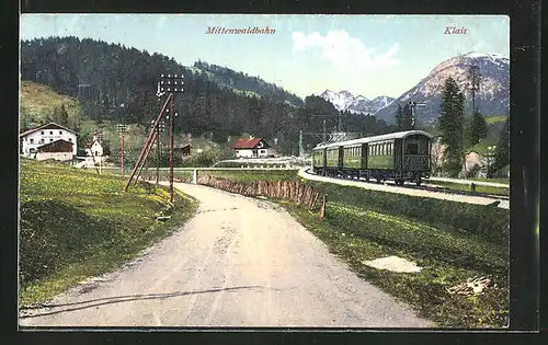 AK Klais, Mittenwaldbahn fährt durch den Ort