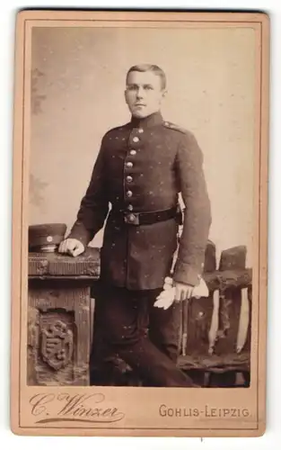 Fotografie C. Winzer, Leipzig-Gohlis, Portrait Soldat in Uniform