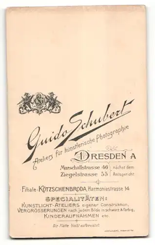 Fotografie Guido Schubert, Dresden-A., zuckersüsses blondes Mädchen mit Ball im hübschen Kleid