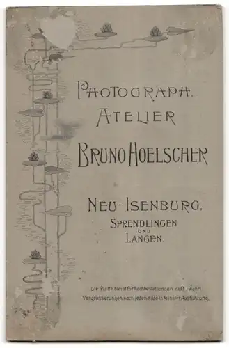 Fotografie Bruno Hoelscher, Neu-Isenburg, Sprendlingen & Langen, Portrait junge Dame in kariertem Kleid