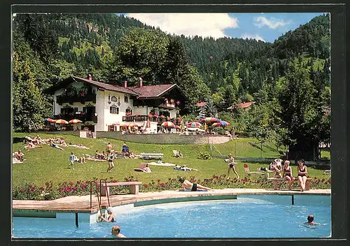 AK Bayrischzell, Cafe-Restaurant und Pension Zellerstüberl mit Pool