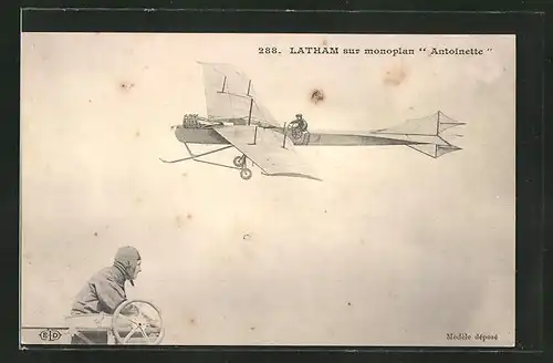 AK Flugzeug-Pioniere, Latham sur monoplan "Antoinette"