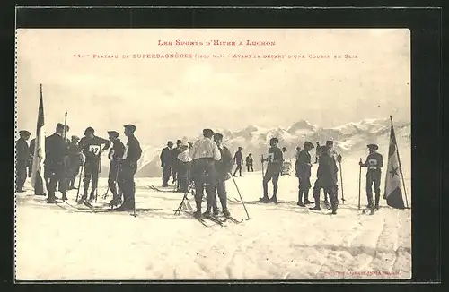 AK Luchon, Skifahrer vor der Abfahrt auf dem Plateau