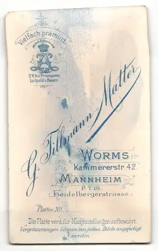 Fotografie G. Tillmann-Matter, Worms, Profilportrait Dame mit Haarknoten