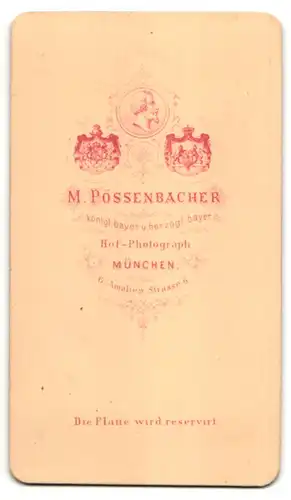 Fotografie M. Pössenbacher, München, Portrait junge Dame mit aufwendiger Frisur