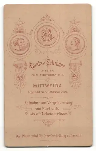 Fotografie Gustav Schröder, Mittweida, Portrait Junge im karierten Anzug
