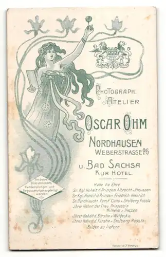 Fotografie Oscar Ohm, Nordhausen, Portrait Herr mit beeindruckendem Oberlippenbart