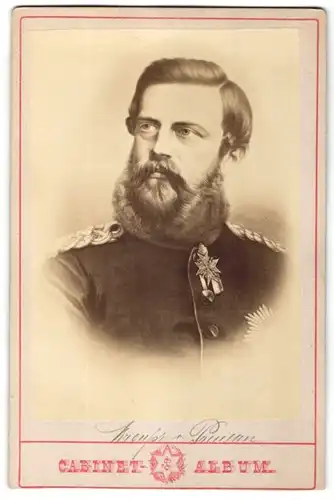 Fotografie Fotograf & Ort unbekannt, Portrait Friedrich III. von Preussen in Uniform mit Orden