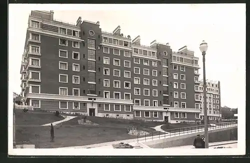 AK Ivry-sur-Seine, Rue Marat, les H.B.M., vue interieure