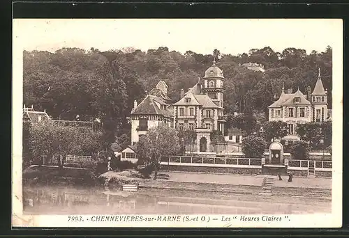 AK Chennevieres-sur-Marne, Les Heures Claires