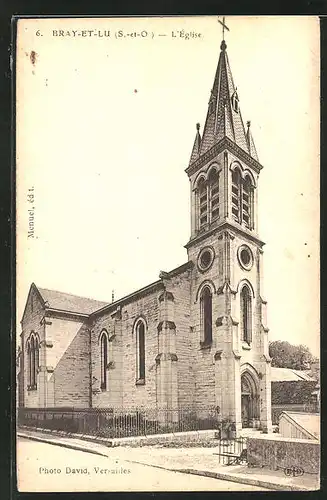 AK Bray-et-Lu, L'Eglise, Partie an der Kirche
