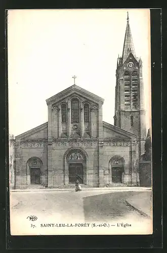AK Saint-Leu-La-Foret, L'Eglise, Blick auf die Kirche