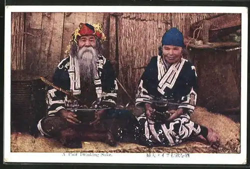 AK Ainu, japanische Ureinwohner trinken Sake