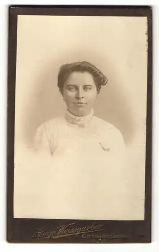 Fotografie Hugo Weissgärber, Kirchheimbolanden, Portrait junge Frau mit zusammengebundenem Haar