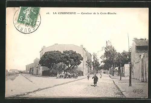 AK La Courneuve, Carrefour de la Croix-Blanche