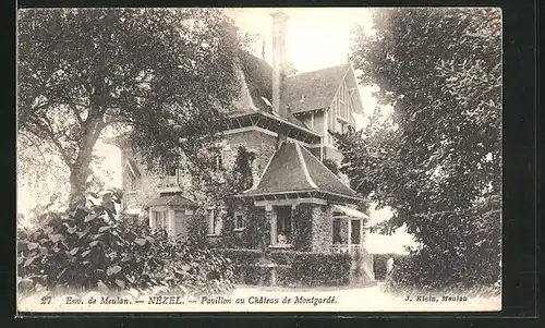 AK Nezel, Pavillon au Chateau de Montgarde