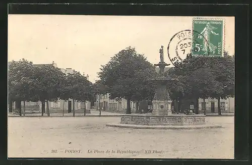 AK Poissy, La Place de la Republique