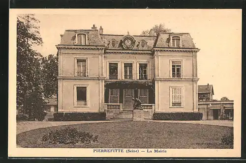 AK Pierrefitte, La Mairie, Blick auf das Rathaus