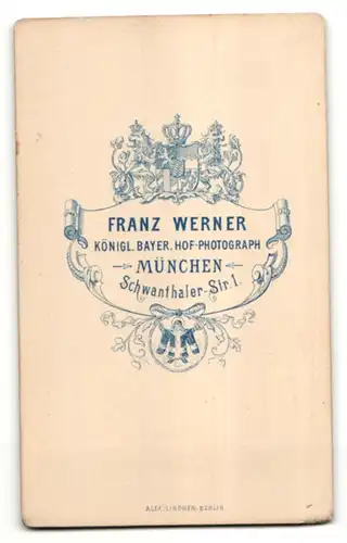 Fotografie Franz Werner, München, Portrait Herr mit Kinn- und Oberlippenbart