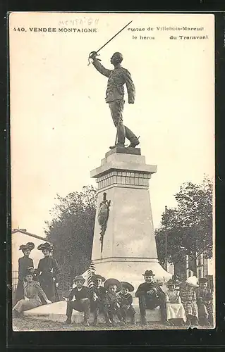 AK Vendee Montaigu, Statue de Villebois-Mareuil, le heros du Transvaal