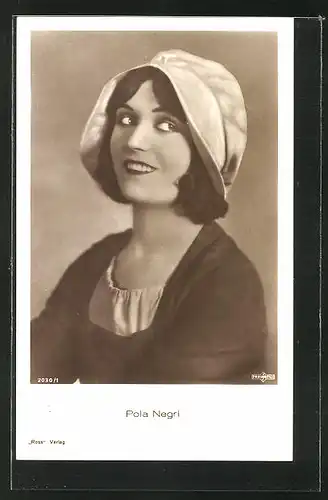 AK Schauspielerin Pola Negri im Kostüm einer Filmrolle