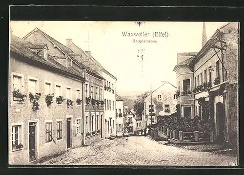 AK Waxweiler / Eifel, Hauptstrasse mit Wohnhäusern