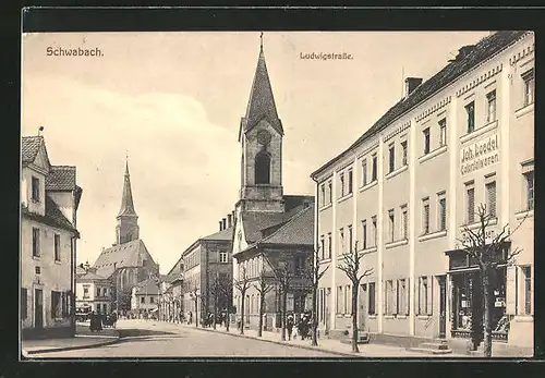 AK Schwabach, Ludwigstrasse mit Kirche