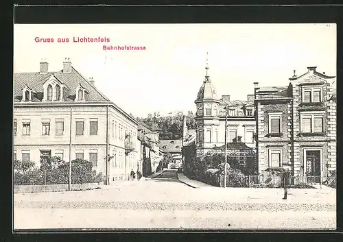 AK Lichtenfels, Bahnhofstrasse mit Passanten