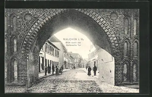 AK Malchin i. M., Blick durch das Kahlensche Tor