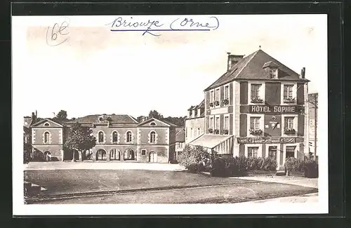 AK Briouze, PLace du Marche, Hotel Sophie