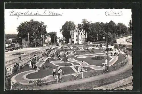 AK Bagnoles-de-l'Orne, Station Thermale, Le Golf Miniature et le Castel-Hotel