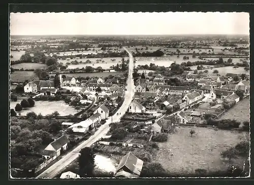 AK Neuilly-sur-Eure, Vue generale aerienne