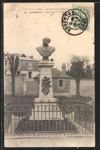 AK Argentan, Saint-Francois-Xavier, Statue de Vavasseur