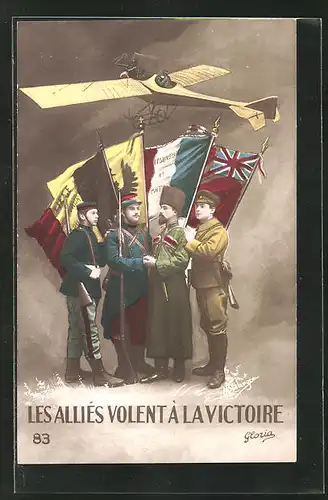 AK Propaganda Entente, Les Alliès volent à la Victoire, Soldaten mit Fahnen