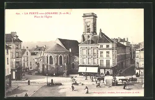 AK La Ferte-sous-Jouarre, Place de l'Eglise