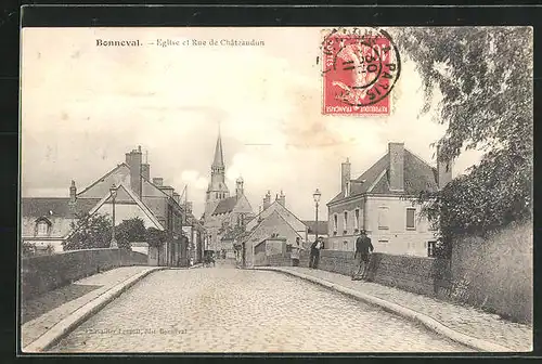 AK Bonneval, Eglise et Rue de Chateaudun