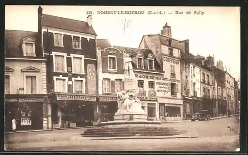 AK Nogent-le-Rotrou, Boutiques et Fontaine de la Rue de Sully