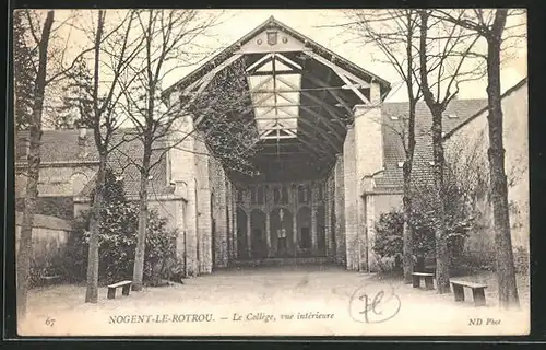 AK Nogent-le-Rotrou, Le college, vue interieur