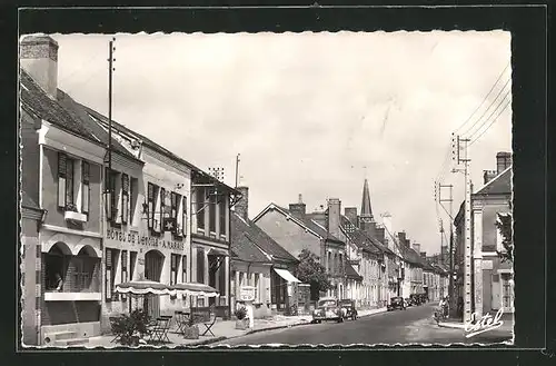 AK La Bazoche-Gouet, L`hotel de l`Etoile, Rue Jean Moulin