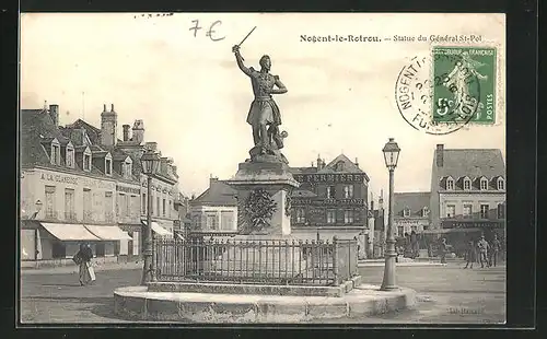 AK Nogent-le-Rotrou, Statue du General St-Pol