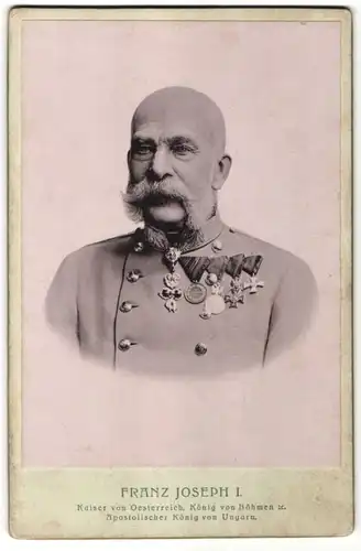 Fotografie Portrait Franz Joseph I., Brustportrait mit Orden